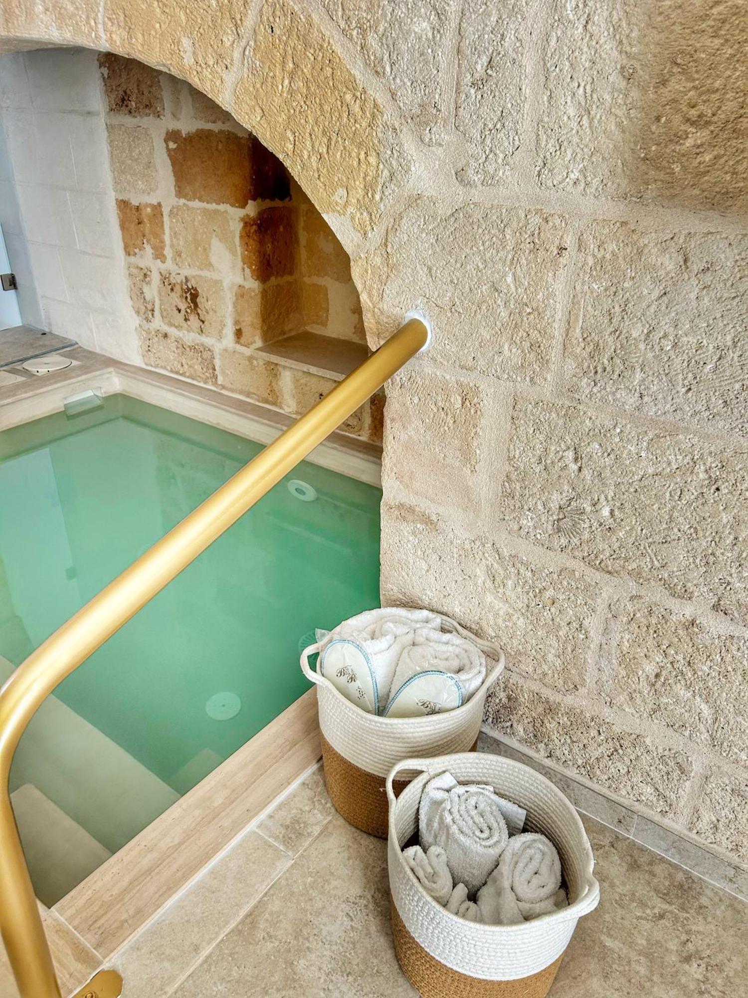 Ginpe Luxury Suite Monopoli Zewnętrze zdjęcie